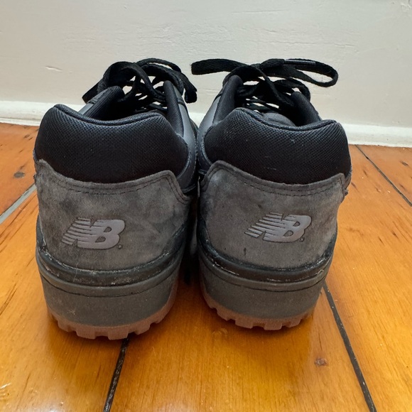 LIKE NEW Men’s New Balance BB550, black/grey, Size 9 - Picture 4 of 6